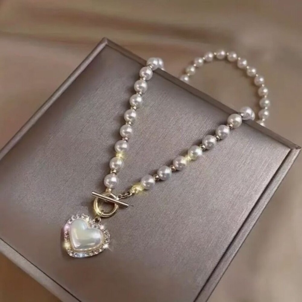 NEW 24k Gold Plated White and Gold Pearl Heart Toggle Necklace